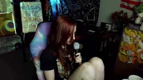 Lilith online show from February 19, 2:18 am