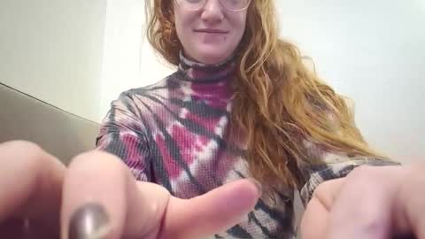 xxmariebliss online show from April 19, 1:43 pm