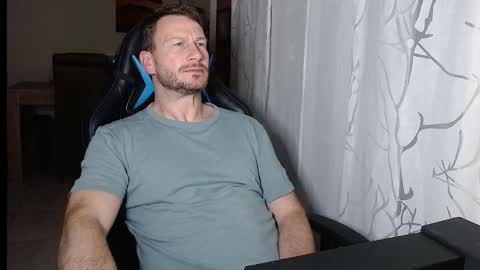 xxmettexx online show from April 5, 9:56 pm