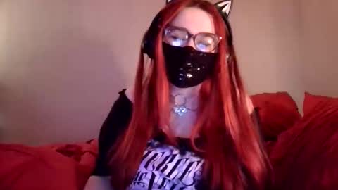 Mommy online show from October 25, 1:13 am