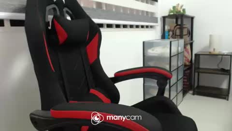  Kaycee  online show from February 19, 12:03 am