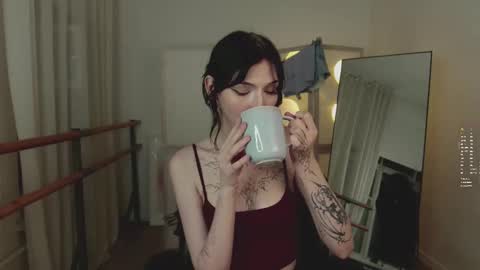 Snapshot of xxrayna chatting on November 7, 1:38 am Rayna online show from November 7, 1:38 am