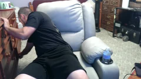 xxScubaStevexx online show from September 25, 6:39 am