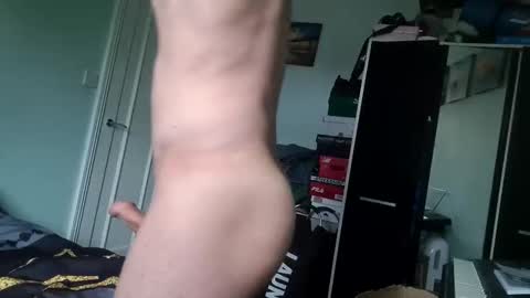 Snapshot of xxsddf chatting on November 10, 12:37 pm Tonnny online show from November 10, 12:37 pm