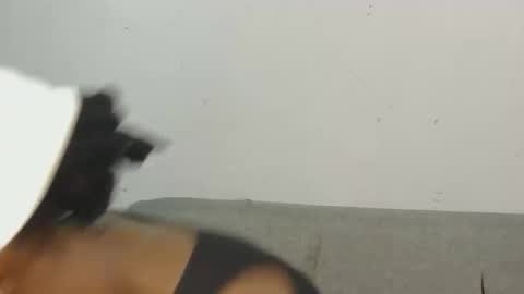 Snapshot of xxsexytalia28 chatting on October 10, 11:42 am xxsexytalia28 online show from October 10, 11:42 am