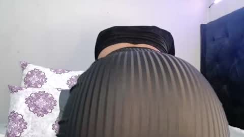 Snapshot of xxsexytalia28 chatting on October 30, 7:14 pm xxsexytalia28 online show from October 30, 7:14 pm