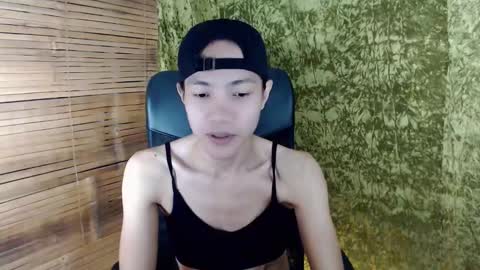 Ali online show from March 8, 8:35 pm