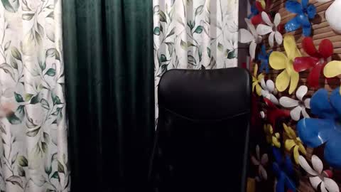 Ali online show from October 31, 5:03 pm