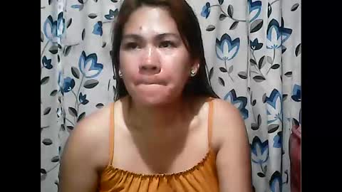 Snapshot of xxstacy_hottie chatting on May 31, 10:00 am xxstacy_hottie online show from May 31, 10:00 am