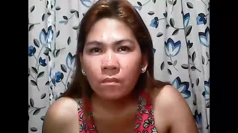 Snapshot of xxstacy_hottie chatting on June 4, 8:59 pm xxstacy_hottie online show from June 4, 8:59 pm