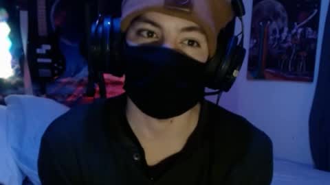 David Fox online show from April 23, 9:19 am