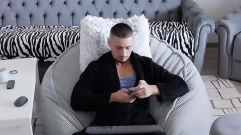 xxx_alejandro online show from September 14, 8:02 am