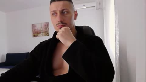 xxx_alejandro online show from December 4, 9:18 am