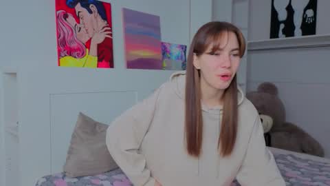 Eva online show from March 6, 5:04 am