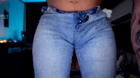 Snapshot of xxx_jane_xxx chatting on March 2, 10:59 pm     online show from March 2, 10:59 pm