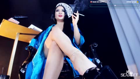 Snapshot of xxx_madamme chatting on December 21, 6:19 am Mistress Scarlet Igmiss scarlet978 online show from December 21, 6:19 am