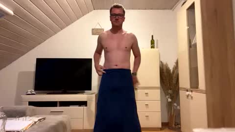 Snapshot of xxx_mystery1989_xxx chatting on June 8, 7:25 pm Alex online show from June 8, 7:25 pm