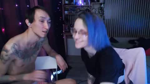 Snapshot of xxx_rays chatting on June 12, 3:05 am Ray and Andy online show from June 12, 3:05 am