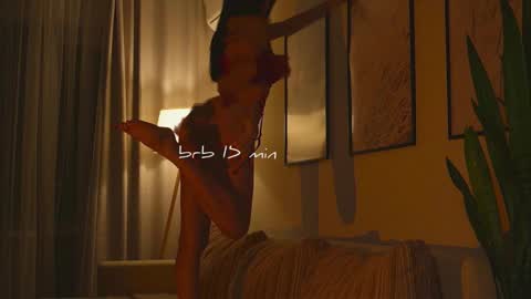 Molly online show from January 14, 2:55 pm