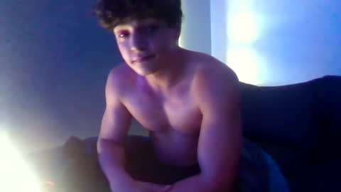 Snapshot of xxxbeastboi chatting on March 11, 10:07 am xxxbeastboi online show from March 11, 10:07 am