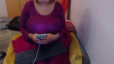 Ayanda online show from April 22, 6:53 pm