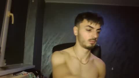 xxxdonpuiuuxxx online show from January 2, 4:13 pm