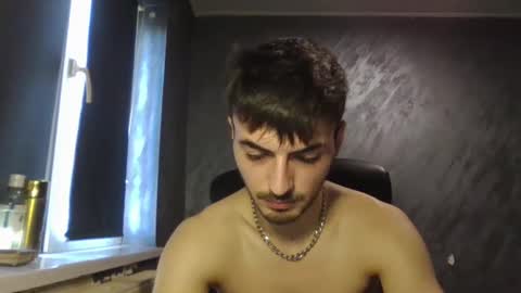 xxxdonpuiuuxxx online show from January 11, 12:18 pm