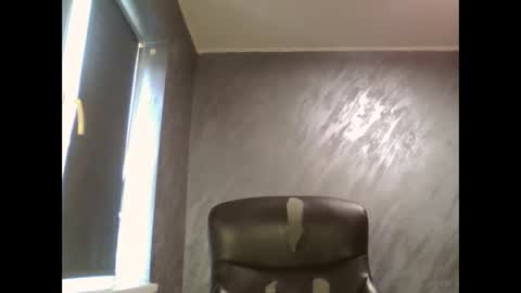 xxxdonpuiuuxxx online show from January 16, 9:48 am