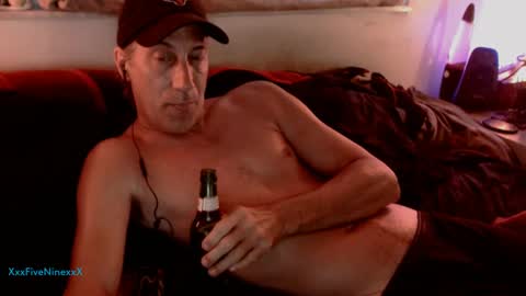 Snapshot of xxxfiveninexxx chatting on September 11, 11:27 pm XxxFiveNinexxX online show from September 11, 11:27 pm