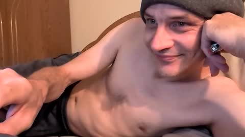 xxfredmtl18xx online show from January 6, 7:28 pm