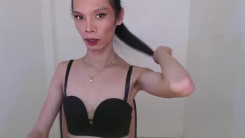 Your Princess Yums online show from January 23, 9:07 pm