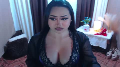 OLIVIA online show from May 31, 3:52 pm