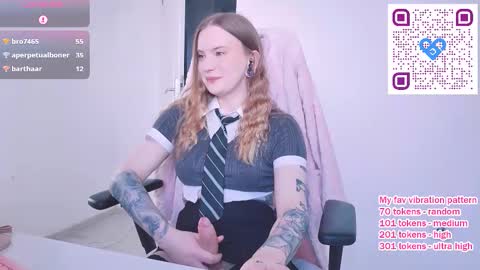 Keira online show from February 14, 7:49 am