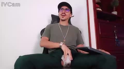 Kev online show from November 23, 7:35 pm