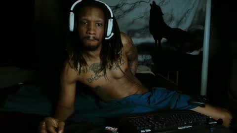 xxxjrstrokesxxx online show from January 26, 8:13 pm