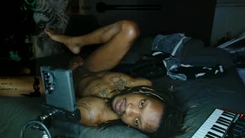 xxxjrstrokesxxx online show from February 5, 4:47 pm