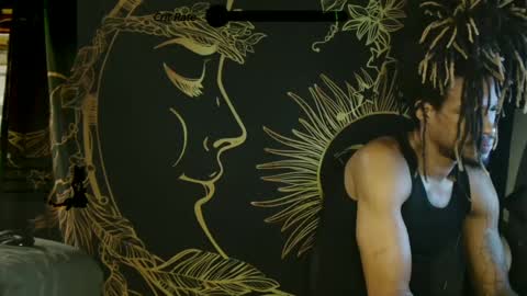 xxxjrstrokesxxx online show from February 8, 9:25 pm