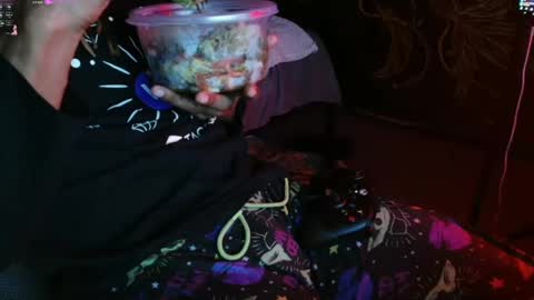 xxxjrstrokesxxx online show from February 28, 10:30 am