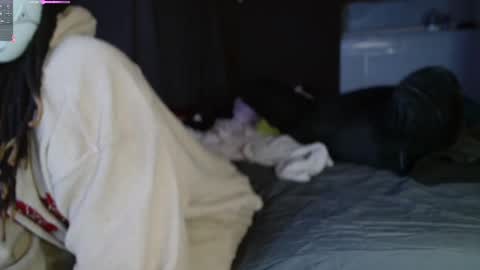 xxxjrstrokesxxx online show from March 10, 7:21 am