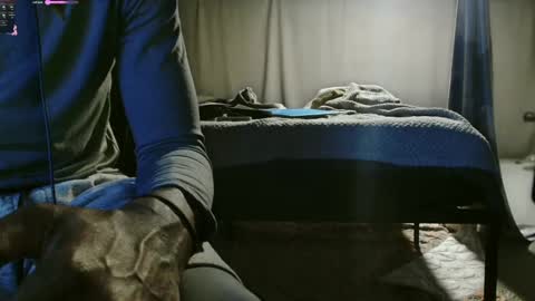 xxxjrstrokesxxx online show from March 12, 11:22 pm