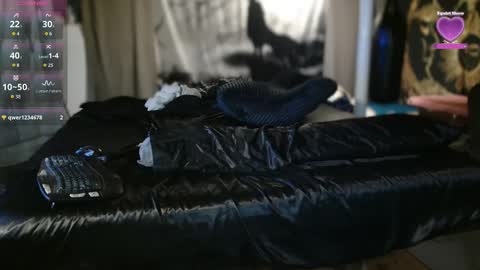 xxxjrstrokesxxx online show from November 19, 9:26 pm