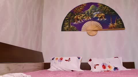 isa and gonzo online show from March 1, 8:56 am