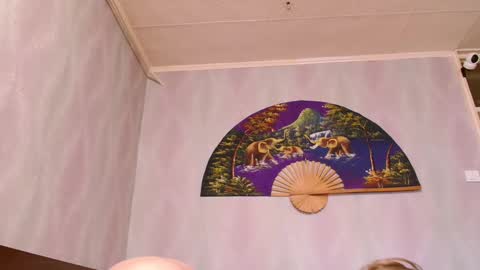 isa and gonzo online show from March 12, 8:41 am