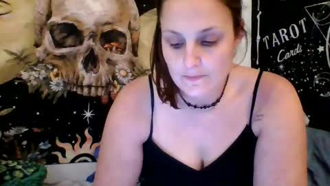 Snapshot of xxxmistymoansxxx chatting on November 26, 9:32 am Misti online show from November 26, 9:32 am