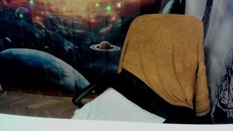 Snapshot of xxxnewlywedsxxx chatting on March 7, 3:18 pm Lana online show from March 7, 3:18 pm