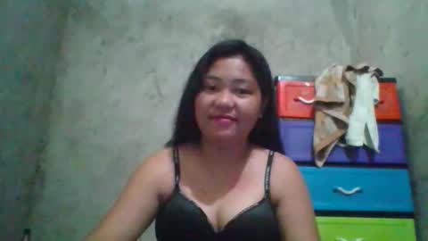 Snapshot of xxxnickxxx25 chatting on March 28, 12:43 am xxxnickxxx25 online show from March 28, 12:43 am