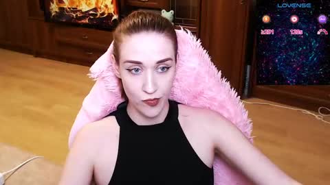 Snapshot of xxxoliviafoxxx chatting on April 27, 7:01 pm xxxoliviafoxxx online show from April 27, 7:01 pm