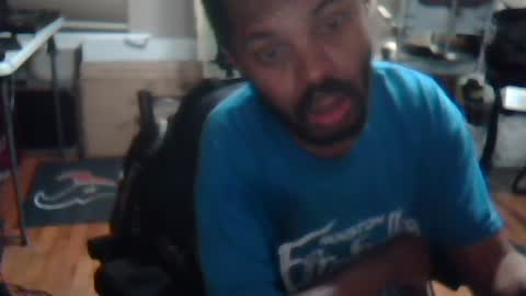 Snapshot of xxxonwheelz chatting on June 14, 6:04 am xxxonwheelz online show from June 14, 6:04 am