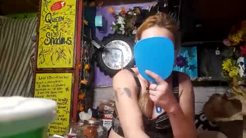 XXXQueenMandyDickenz online show from February 25, 2:10 am