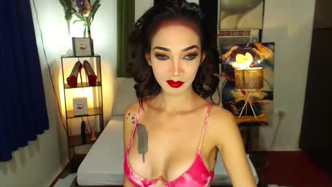 Snapshot of xxxqueenoftransxxx chatting on September 26, 4:11 pm xxxqueenoftransxxx online show from September 26, 4:11 pm